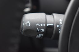 Citroën C5 Aircross  1.6 HYBRIDE RECHARGEABLE 180CH FEEL PACK E-EAT8 occasion - Photo 26
