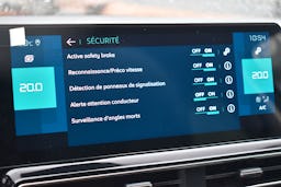 Citroën C5 Aircross  1.6 HYBRIDE RECHARGEABLE 180CH FEEL PACK E-EAT8 occasion - Photo 35