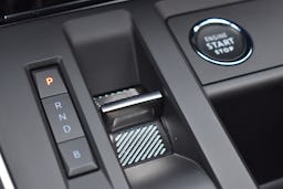 Citroën C5 Aircross  1.6 HYBRIDE RECHARGEABLE 180CH FEEL PACK E-EAT8 occasion - Photo 39