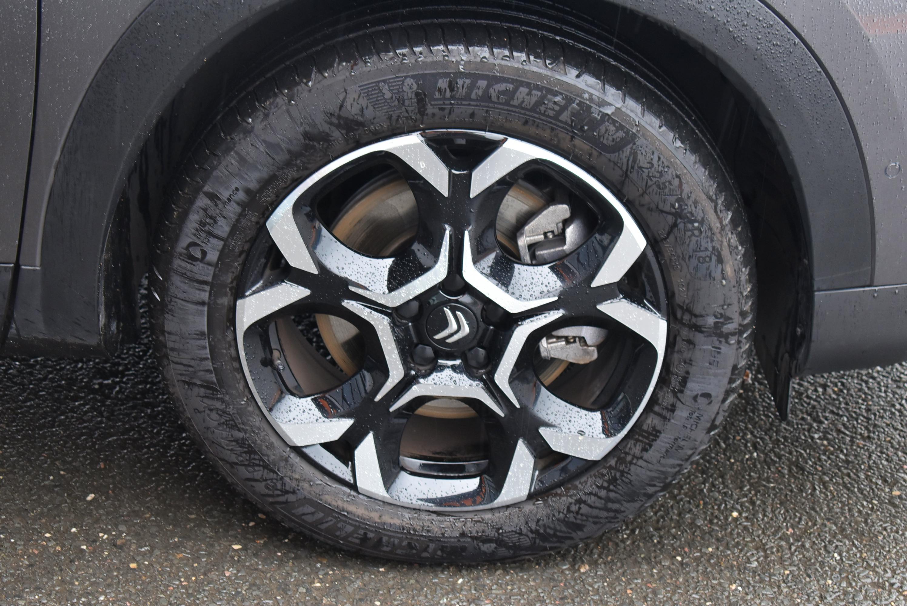 Citroën C5 Aircross  1.6 HYBRIDE RECHARGEABLE 180CH FEEL PACK E-EAT8 occasion - Photo 45