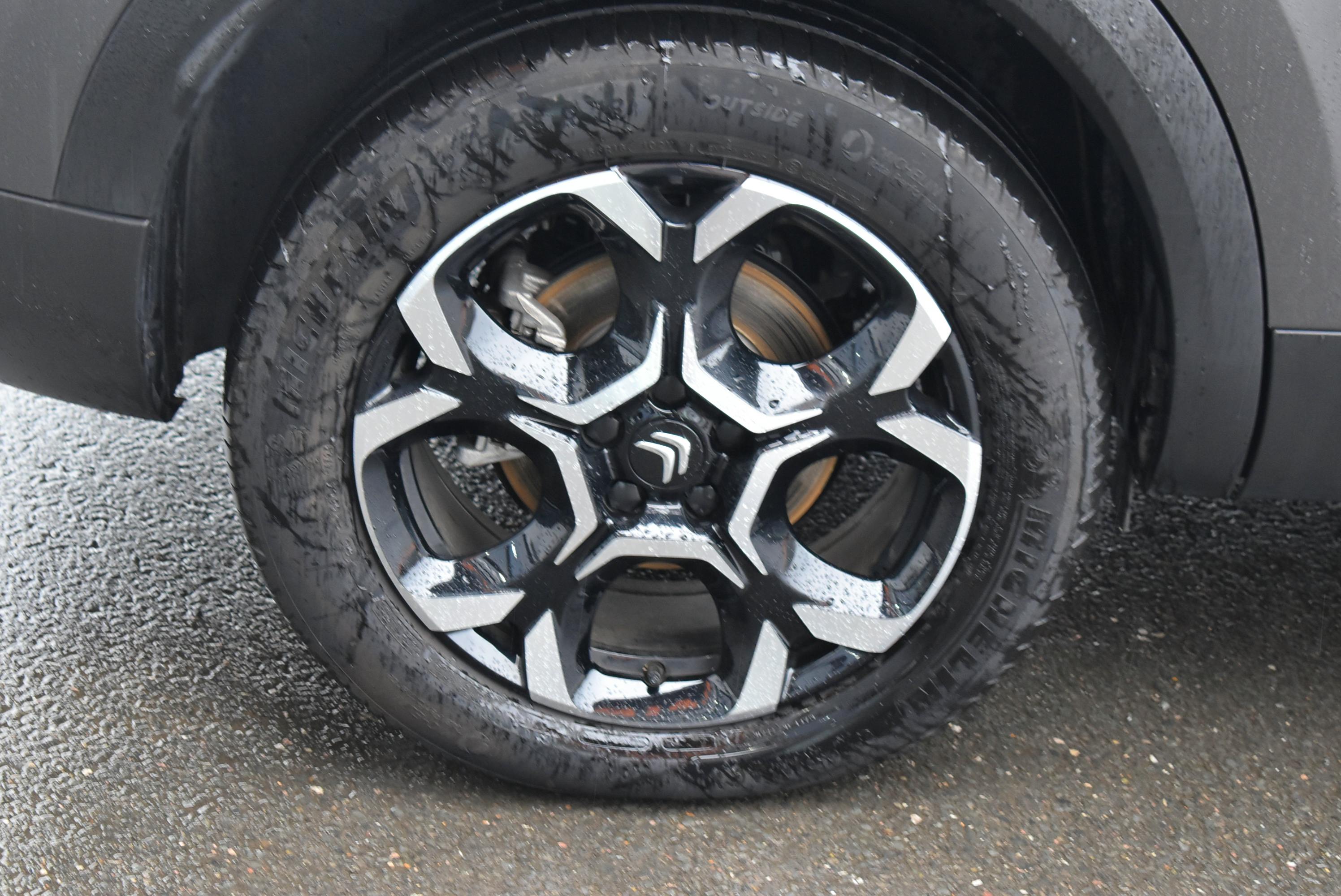 Citroën C5 Aircross  1.6 HYBRIDE RECHARGEABLE 180CH FEEL PACK E-EAT8 occasion - Photo 46