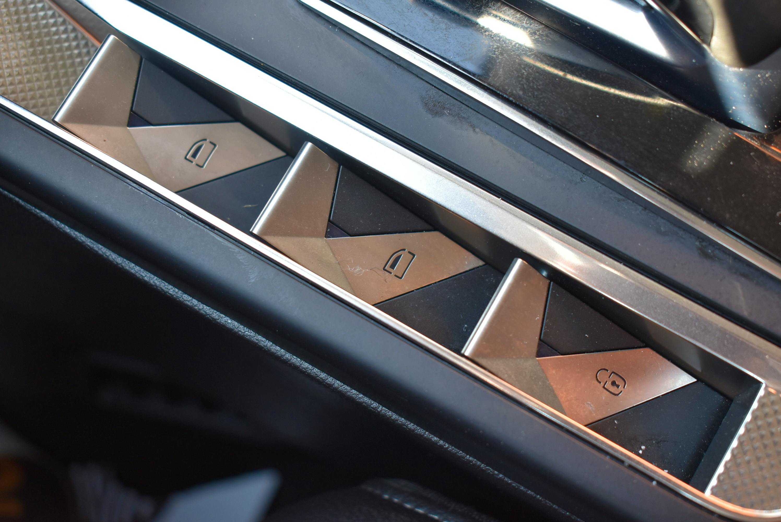 DS DS 3 CROSSBACK  E-TENSE BASTILLE occasion - Photo 34