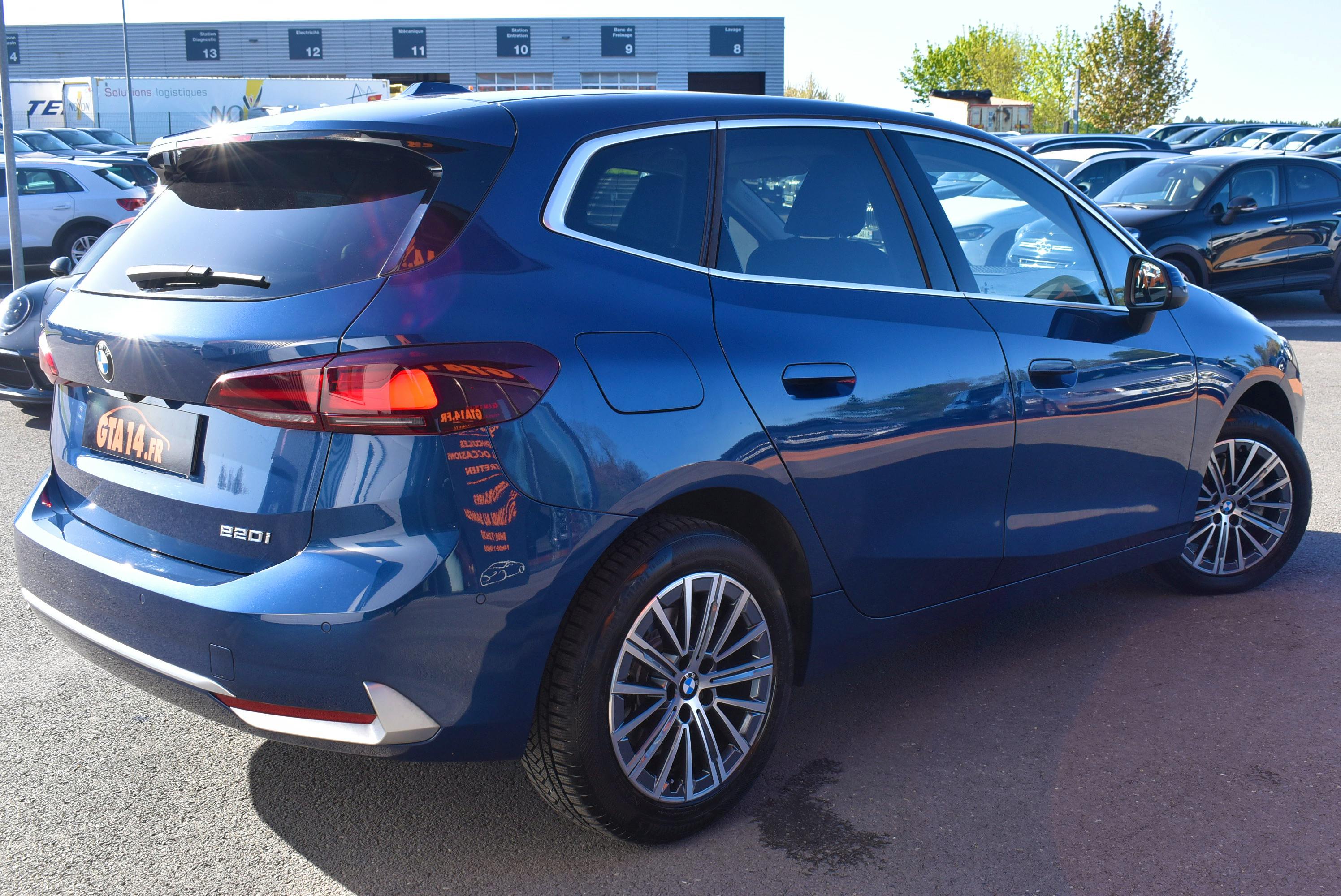 BMW Série 2 F45 Active Tourer  220I 170CH BUSINESS DESIGN DKG7 occasion - Photo 2