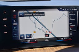 BMW Série 2 F45 Active Tourer 220I 170CH BUSINESS DESIGN DKG7 occasion - Photo 26