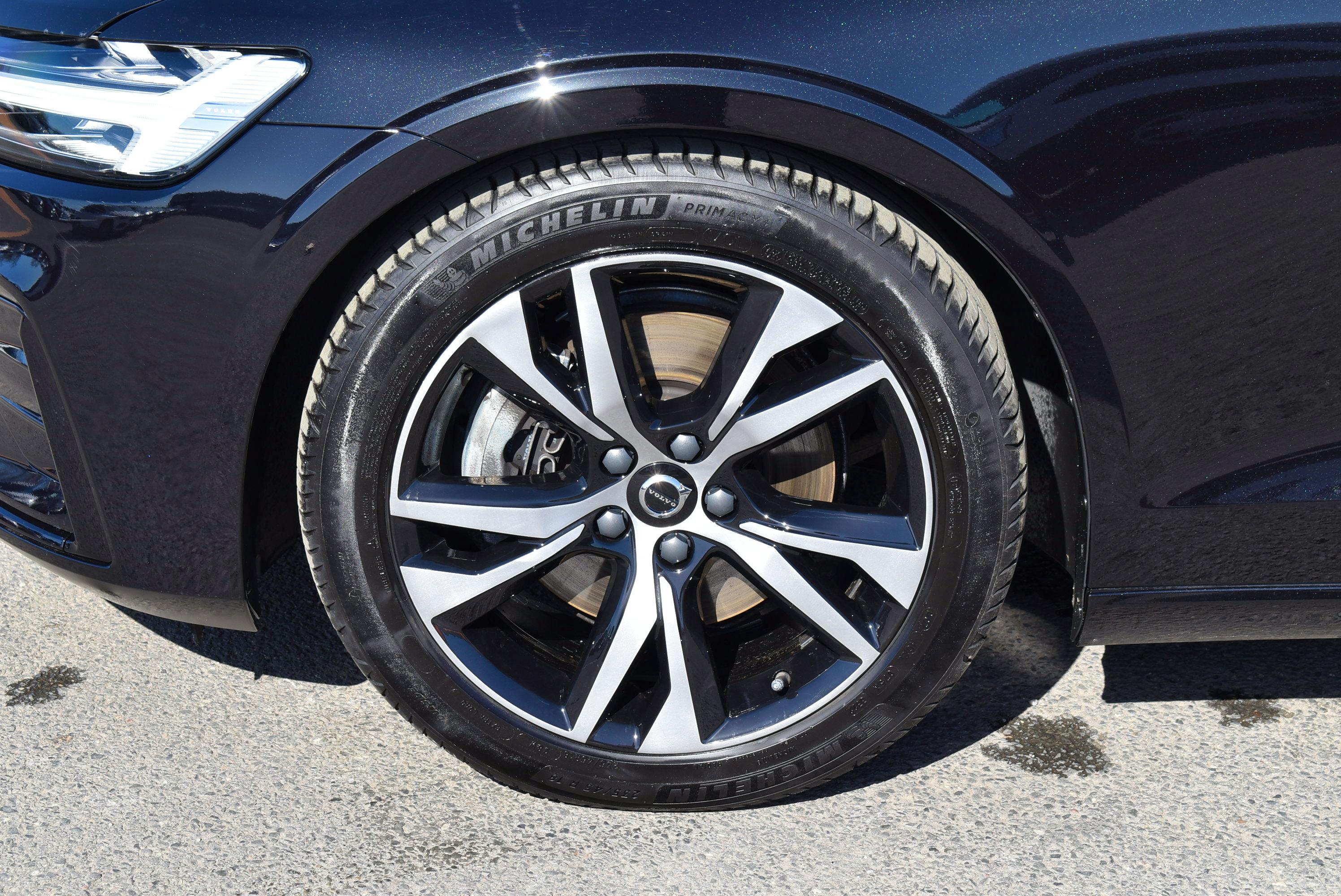Volvo V60  B3 163CH R-DESIGN DCT 7 occasion - Photo 16