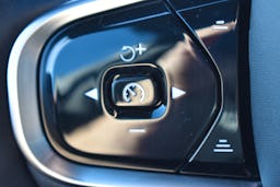 Volvo V60  B3 163CH R-DESIGN DCT 7 occasion - Photo 23