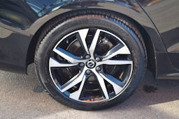 Volvo V60  B3 163CH R-DESIGN DCT 7 occasion - Photo 36