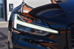 Volvo V60  B3 163CH R-DESIGN DCT 7 occasion - Photo 38