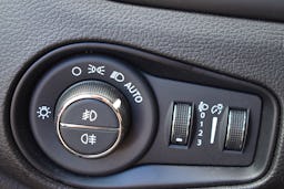 Jeep Renegade  1.3 TURBO T4 240CH 4XE TRAILHAWK AT6 occasion - Photo 21