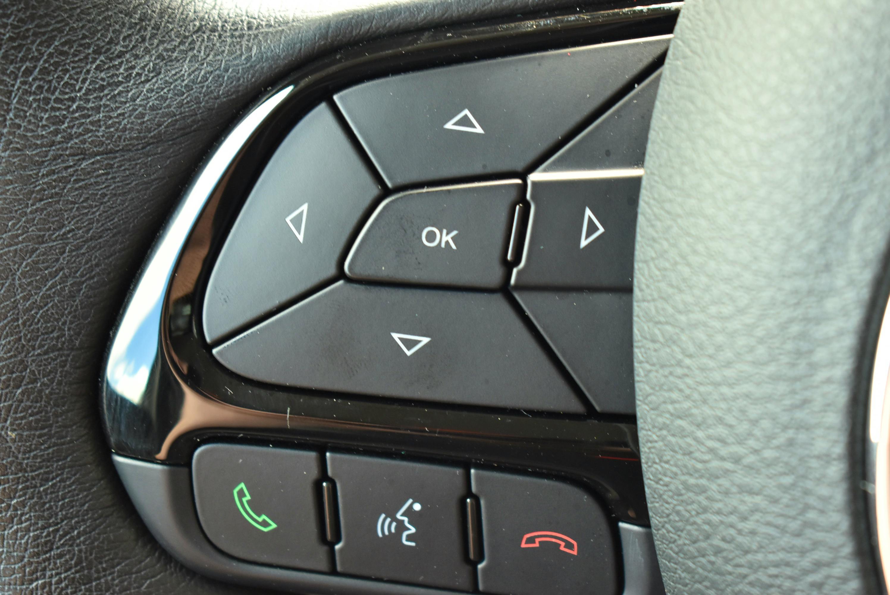 Jeep Renegade  1.3 TURBO T4 240CH 4XE TRAILHAWK AT6 occasion - Photo 22