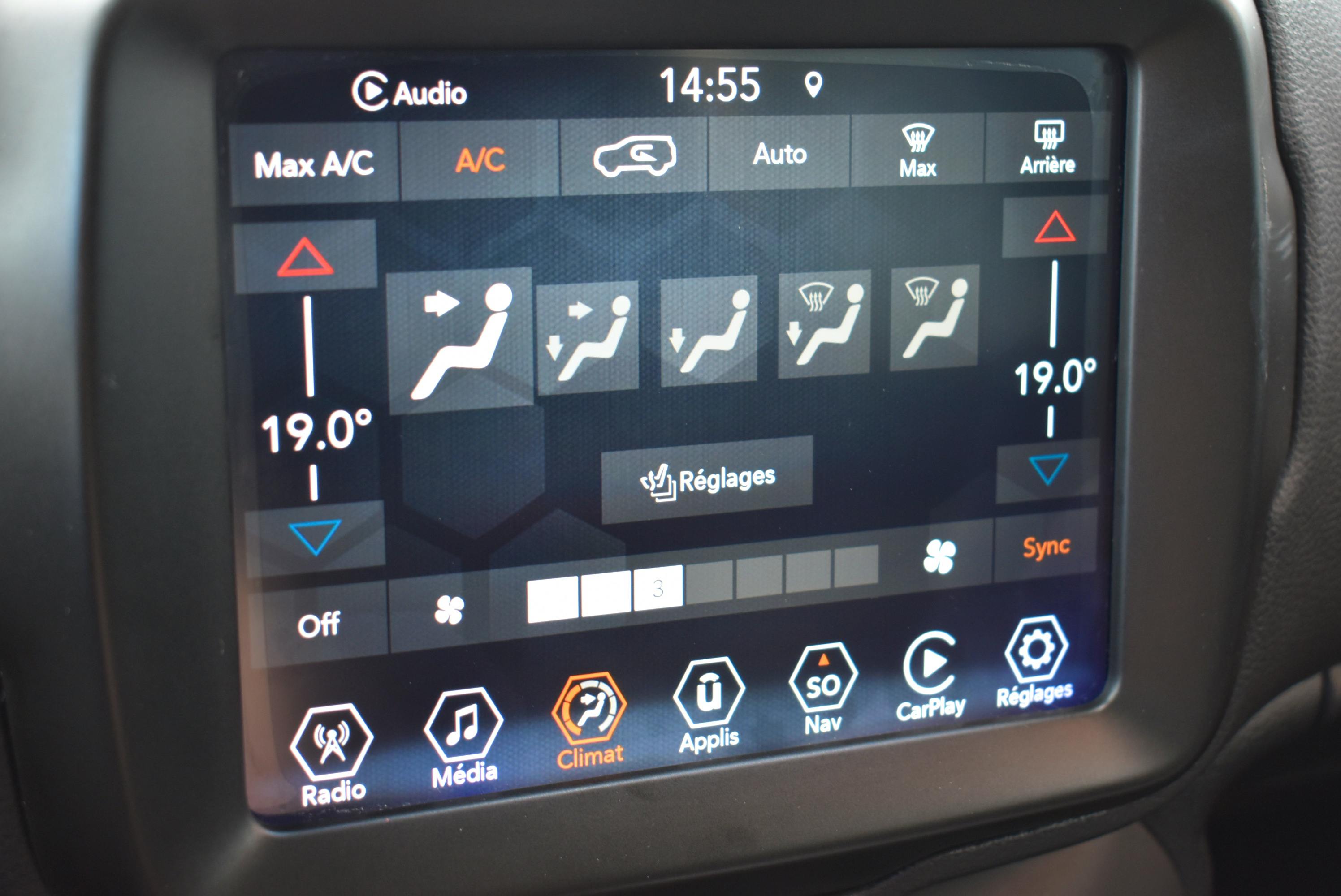 Jeep Renegade  1.3 TURBO T4 240CH 4XE TRAILHAWK AT6 occasion - Photo 27