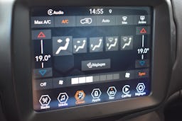 Jeep Renegade  1.3 TURBO T4 240CH 4XE TRAILHAWK AT6 occasion - Photo 27