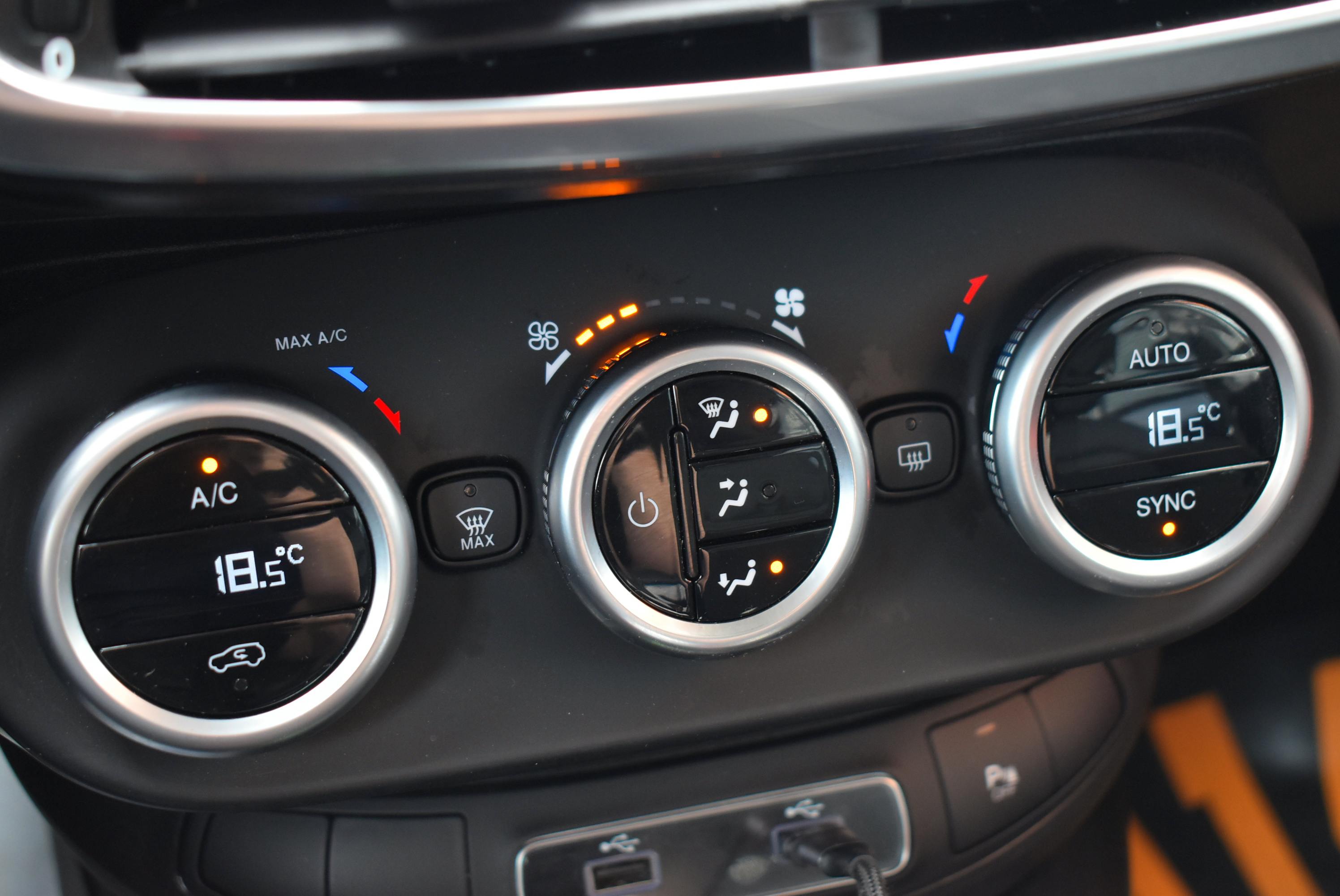 Fiat 500X  1.5 FIREFLY TURBO 130CH S/S HYBRID PACK CONFORT & STYLE DCT7 occasion - Photo 13