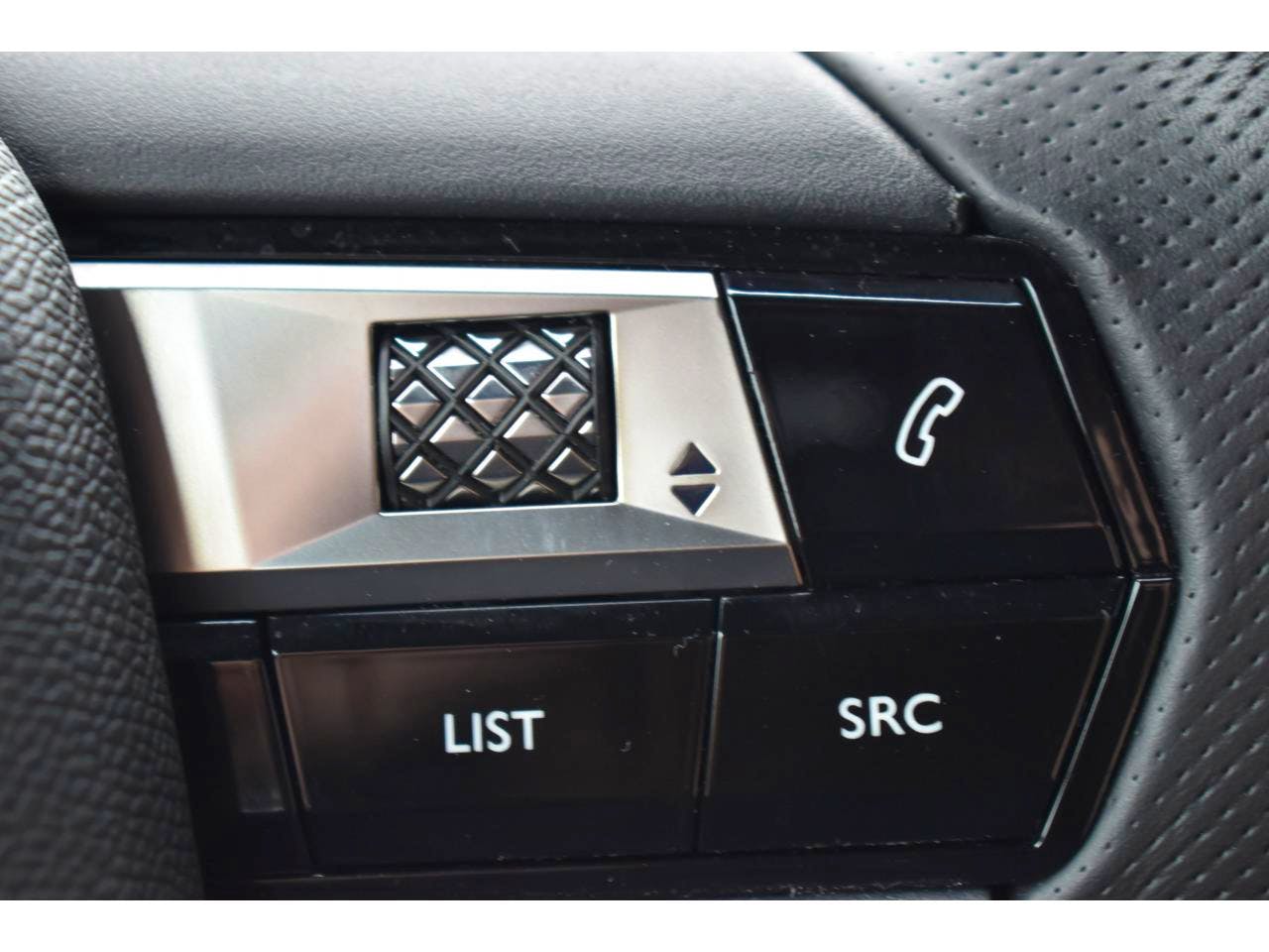 DS DS 3 CROSSBACK  DS3 Crossback E-Tense Performance Line occasion - Photo 23