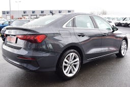 Audi A3  35 TFSI 150CH MILD HYBRID BUSINESS LINE S TRONIC 7 occasion - Photo 2