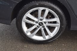 Audi A3  35 TFSI 150CH MILD HYBRID BUSINESS LINE S TRONIC 7 occasion - Photo 43
