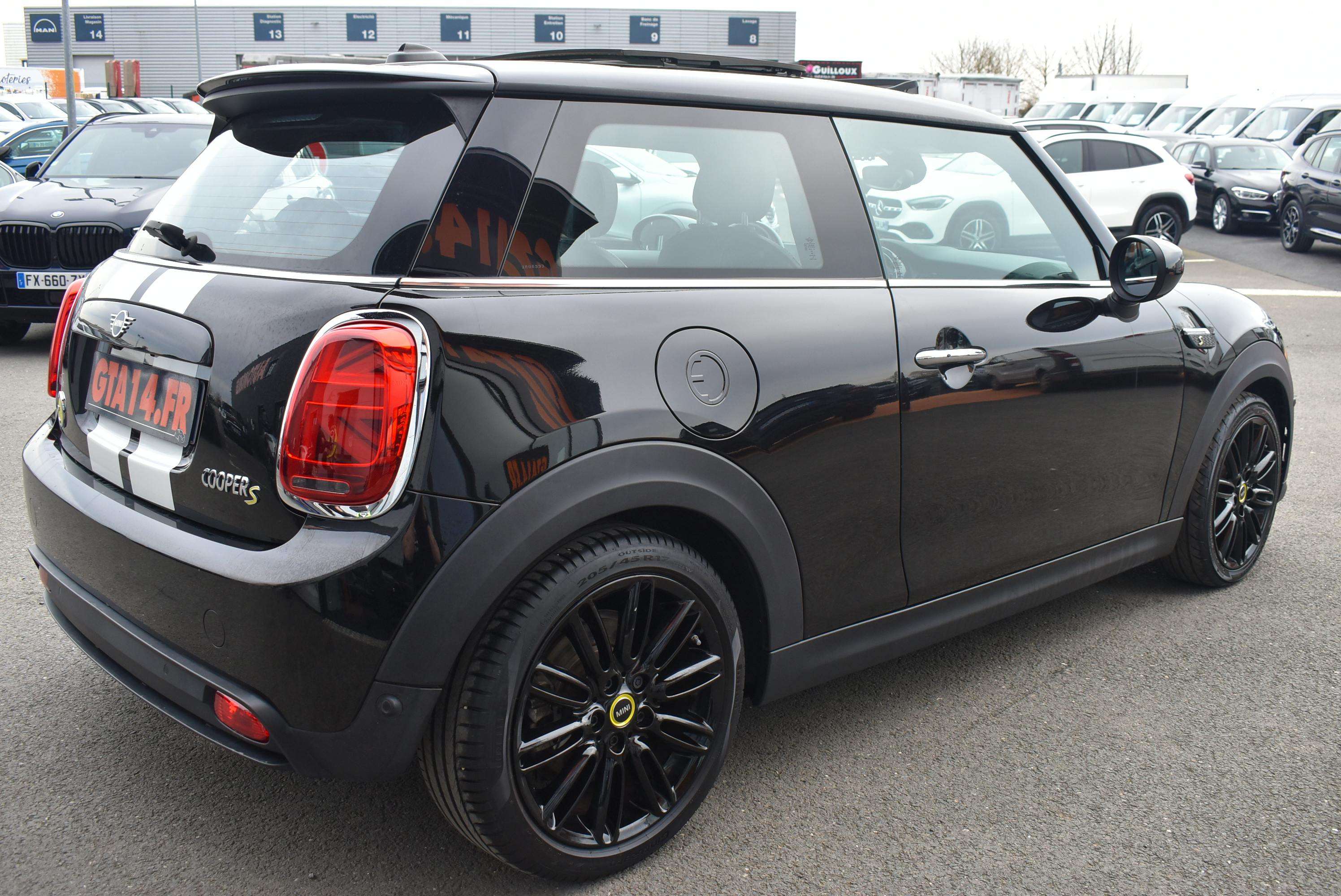 Mini Mini  COOPER SE 184CH YOURS  CUIR + T OUVRANT +HARMAN KARDON occasion - Photo 2