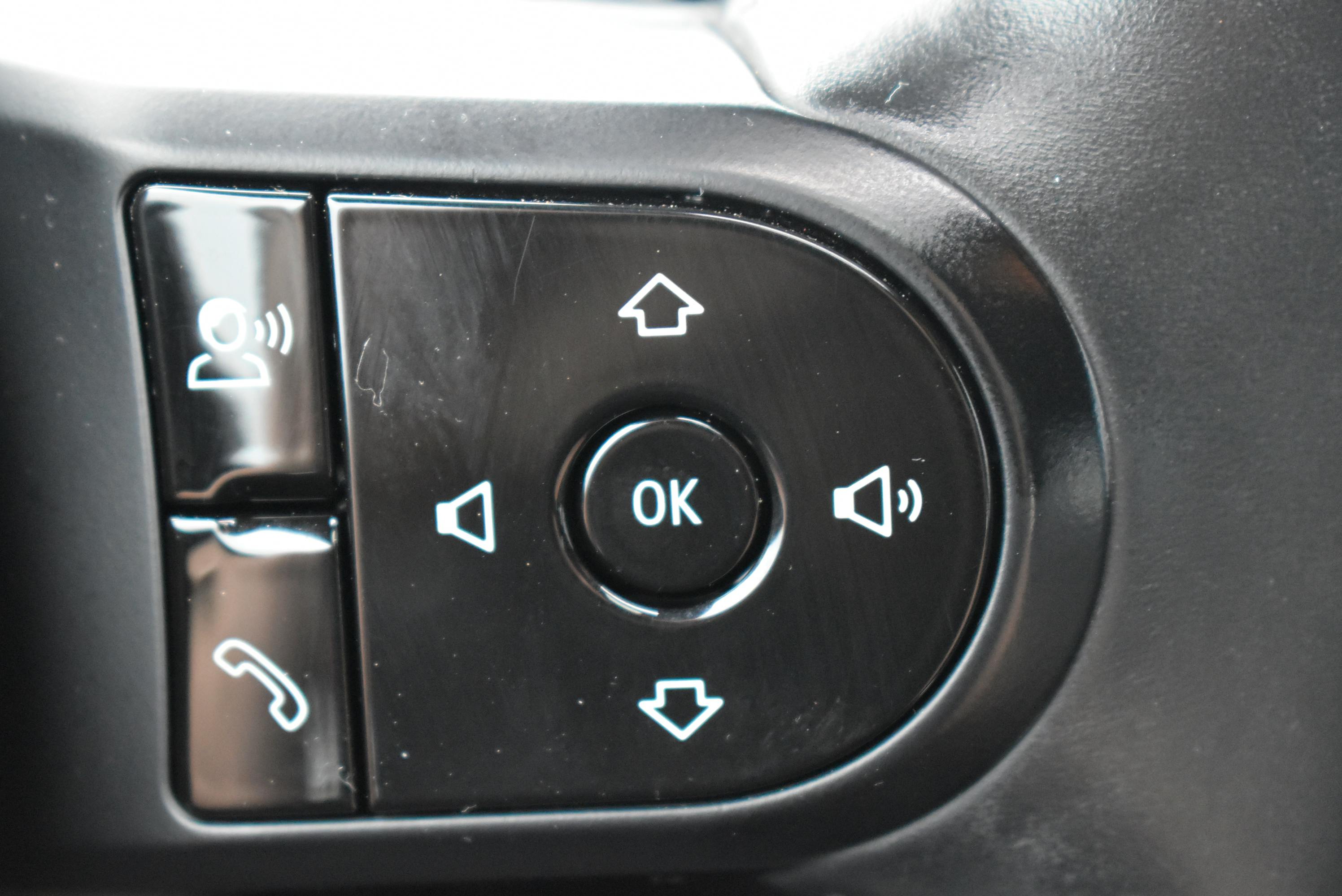 Mini Mini  COOPER SE 184CH YOURS  CUIR + T OUVRANT +HARMAN KARDON occasion - Photo 24