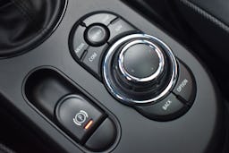Mini Mini  COOPER SE 184CH YOURS  CUIR + T OUVRANT +HARMAN KARDON occasion - Photo 31