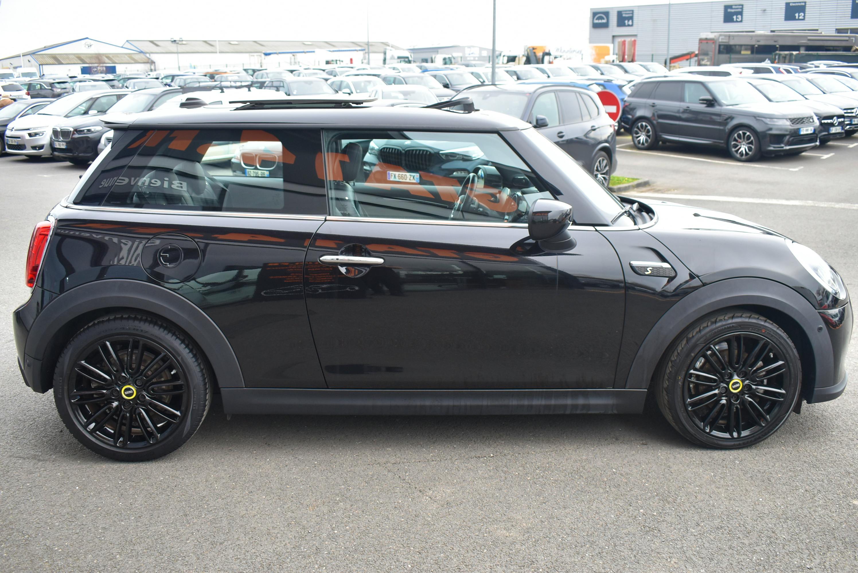 Mini Mini  COOPER SE 184CH YOURS  CUIR + T OUVRANT +HARMAN KARDON occasion - Photo 4