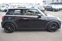 Mini Mini  COOPER SE 184CH YOURS  CUIR + T OUVRANT +HARMAN KARDON occasion - Photo 4