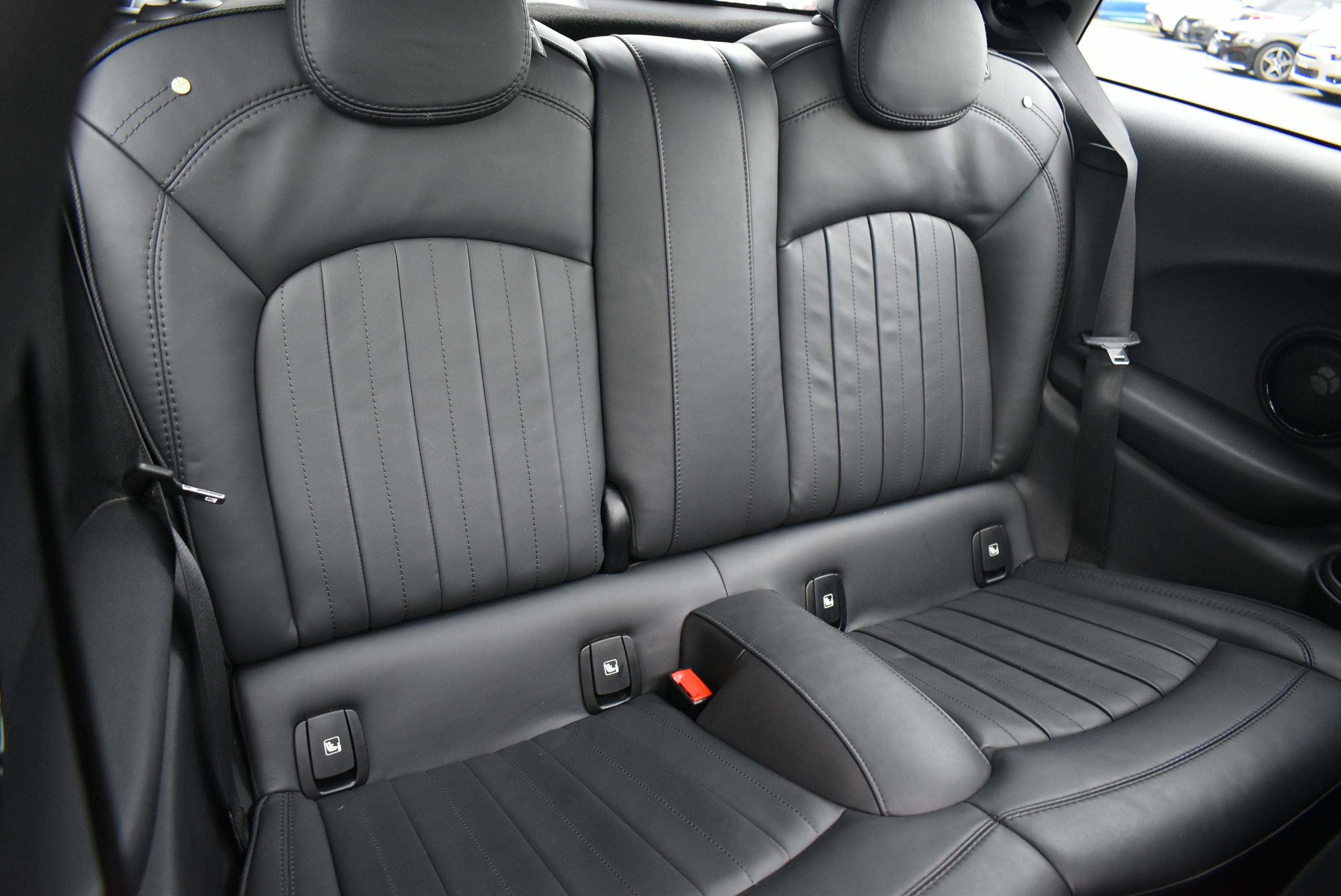 Mini Mini  COOPER SE 184CH YOURS  CUIR + T OUVRANT +HARMAN KARDON occasion - Photo 5
