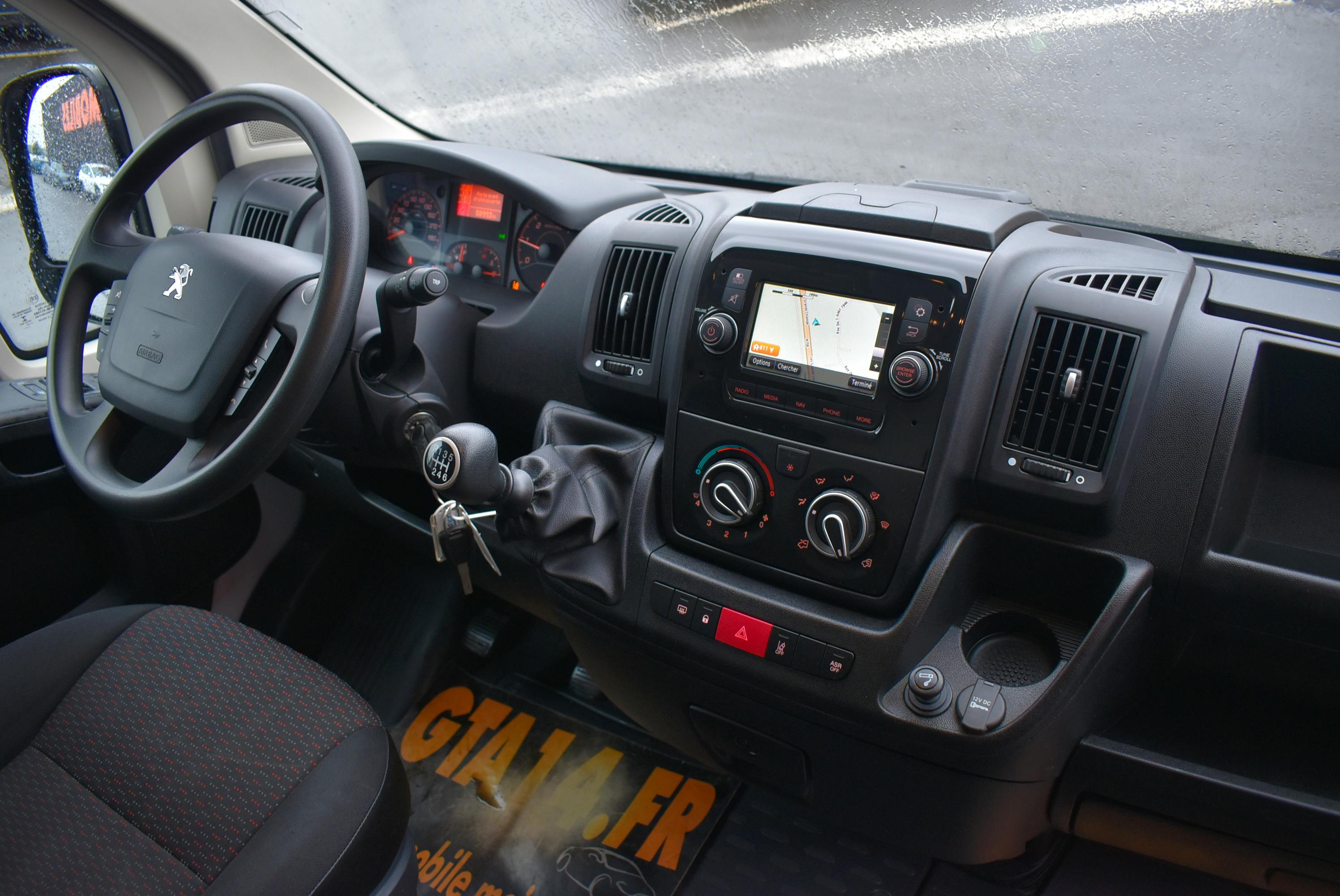 Peugeot Boxer  435 L4H3 2.2 BLUEHDI S&S 140CH ASPHALT occasion - Photo 6