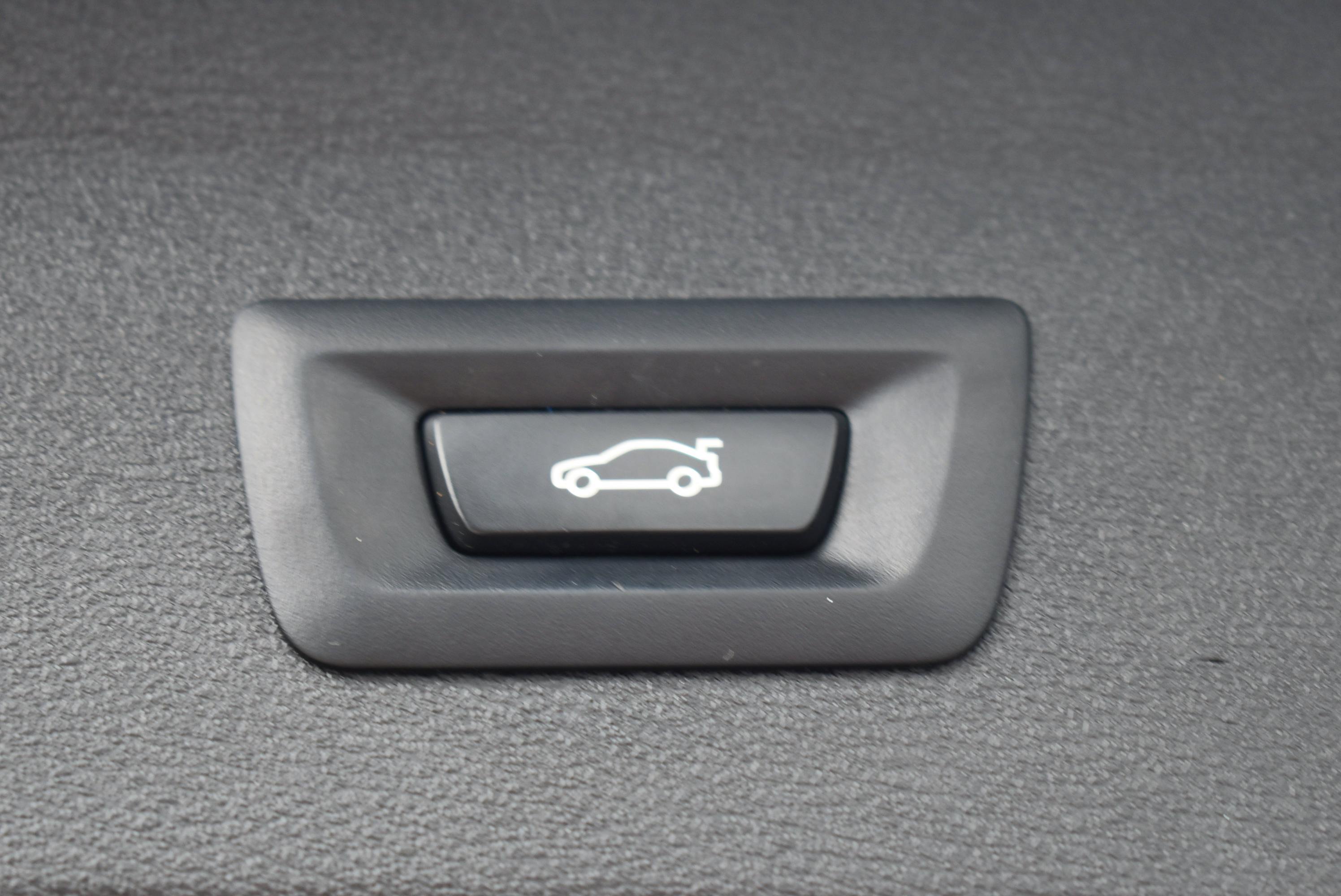 BMW X1 F48  XDRIVE25EA 220CH BUSINESS DESIGN occasion - Photo 10