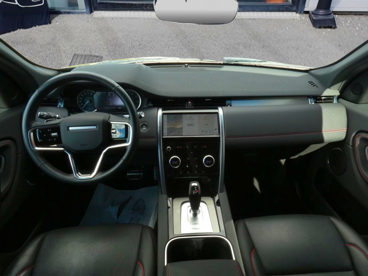 Land Rover Discovery Sport  P300E R-DYNAMIC SE AWD BVA MARK VI occasion - Photo 9