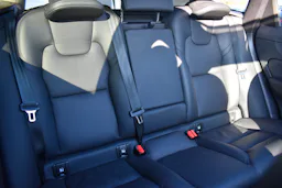 Volvo XC60 T8 Recharge AWD 310 ch + 145 ch Geartronic 8 Ultimate Style Chrome occasion - Photo 5