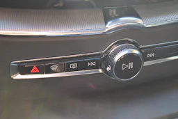 Volvo XC60  T8 Recharge AWD 310 ch + 145 ch Geartronic 8 Ultimate Style Chrome occasion - Photo 28