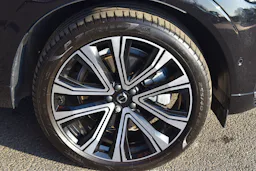 Volvo XC60 T8 Recharge AWD 310 ch + 145 ch Geartronic 8 Ultimate Style Chrome occasion - Photo 36
