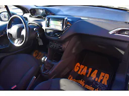 Peugeot 208  PureTech 82ch S&S BVM5 Evap Signature occasion - Photo 3