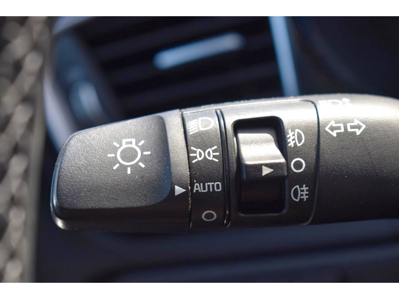 Kia Ceed  1.0 T-GDi 120 ch BVM6 GT Line Premium occasion - Photo 26