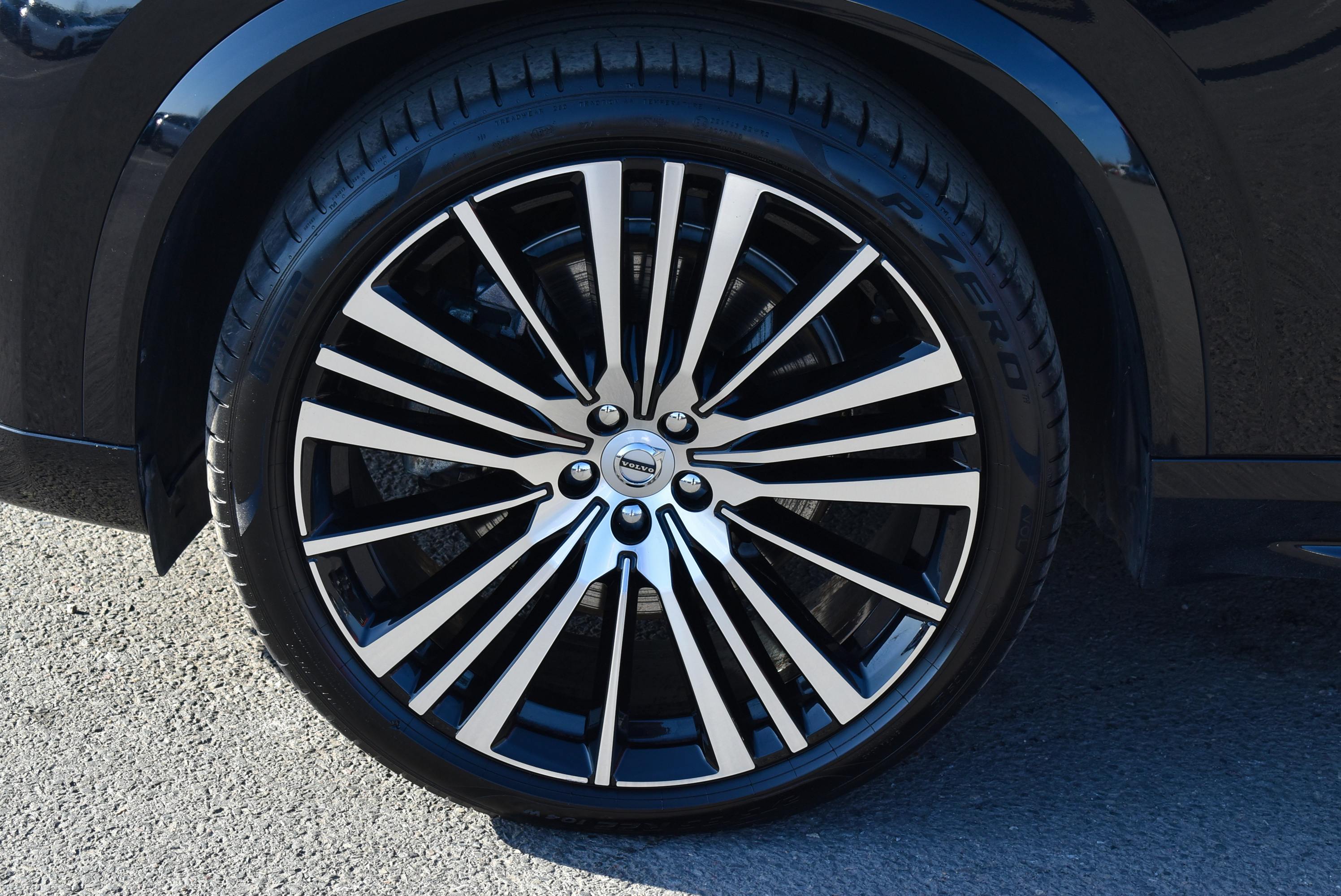 Volvo XC90  T8 AWD 303 + 87CH R-DESIGN GEARTRONIC occasion - Photo 16