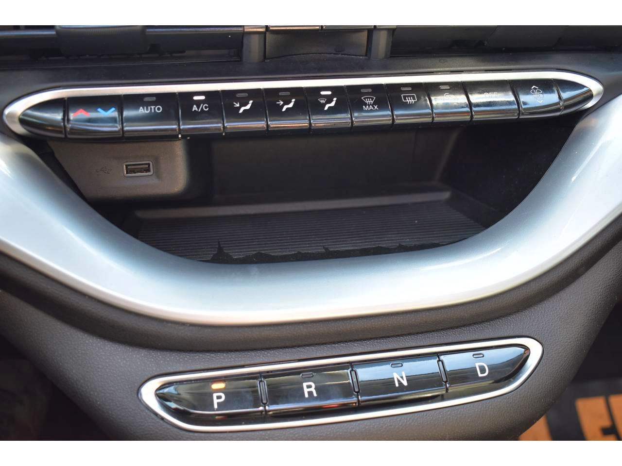 Fiat FIAT 500  Cabriolet Electrique 42 kWh  CABRIOLET 2020 Icône occasion - Photo 13