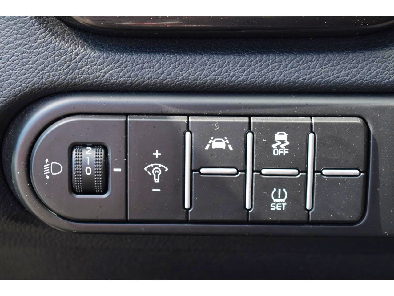 Kia Ceed SW  CEED SW 1.0 T-GDi 120 ch ISG BVM6 GT Line occasion - Photo 21