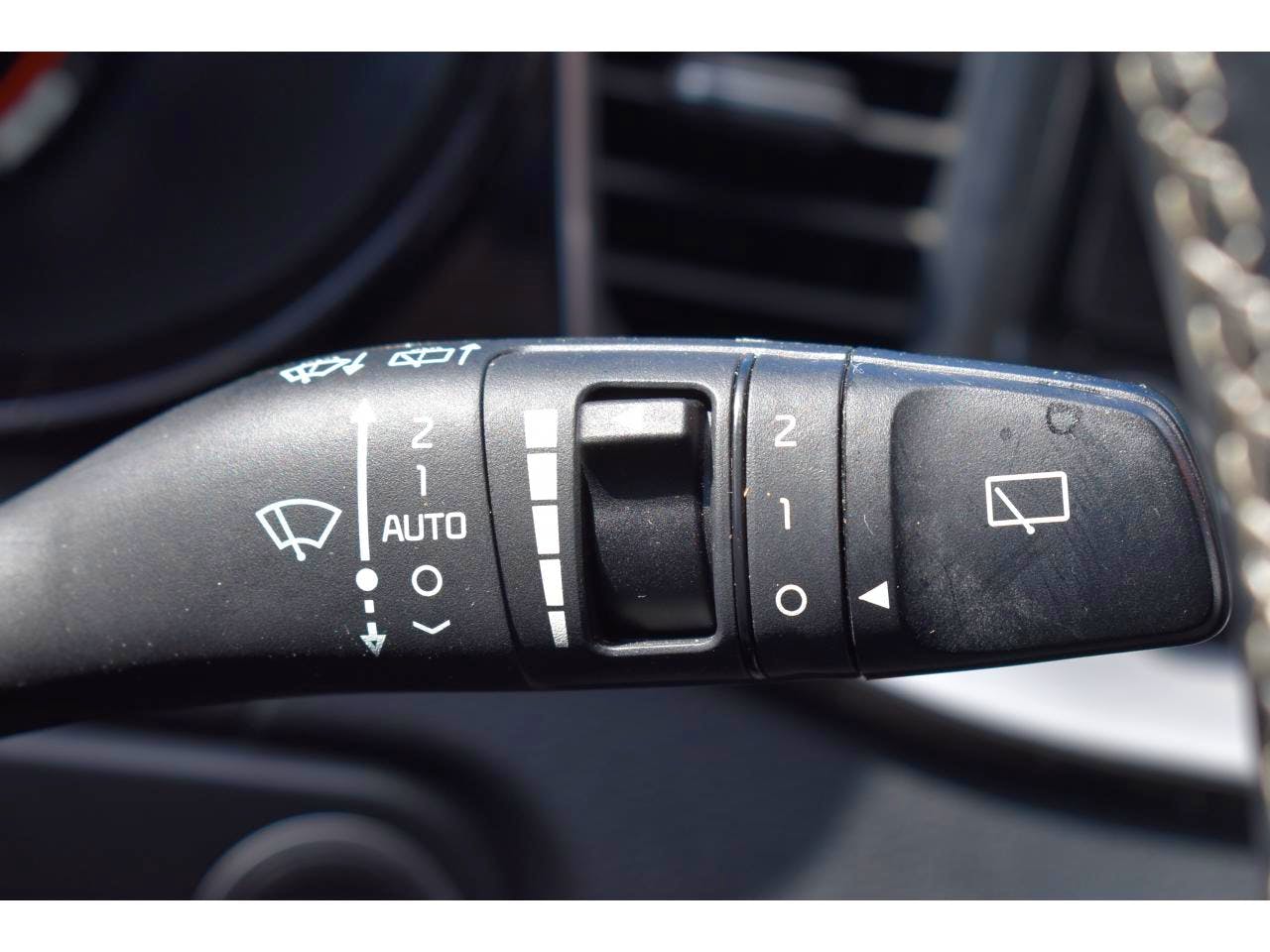 Kia Ceed SW  CEED SW 1.0 T-GDi 120 ch ISG BVM6 GT Line occasion - Photo 25