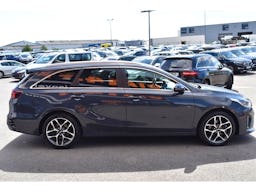 Kia Ceed SW  CEED SW 1.0 T-GDi 120 ch ISG BVM6 GT Line occasion - Photo 4