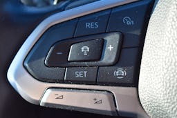 Volkswagen Golf  1.0 ETSI OPF 110CH  LIFE BUSINESS 1ST DSG7 occasion - Photo 22