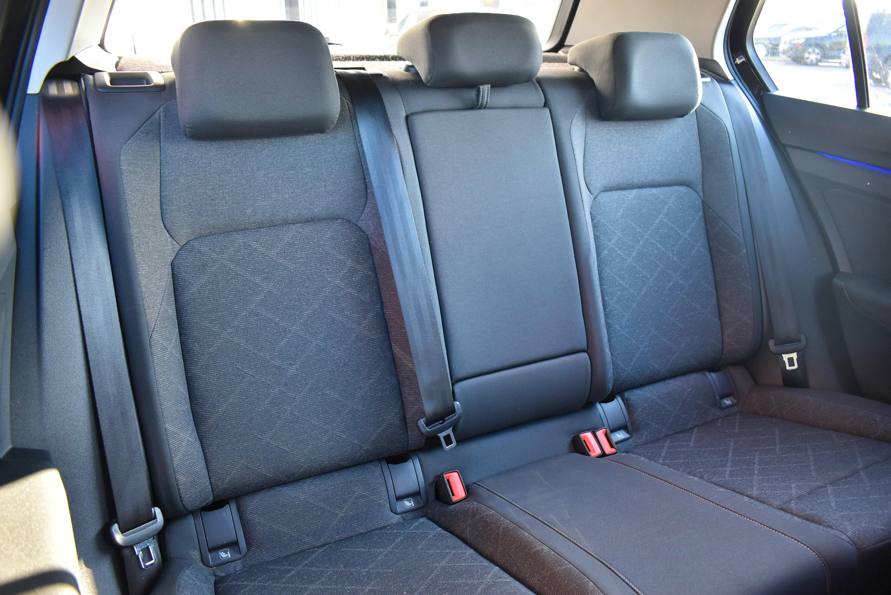 Volkswagen Golf  1.0 ETSI OPF 110CH  LIFE BUSINESS 1ST DSG7 occasion - Photo 5