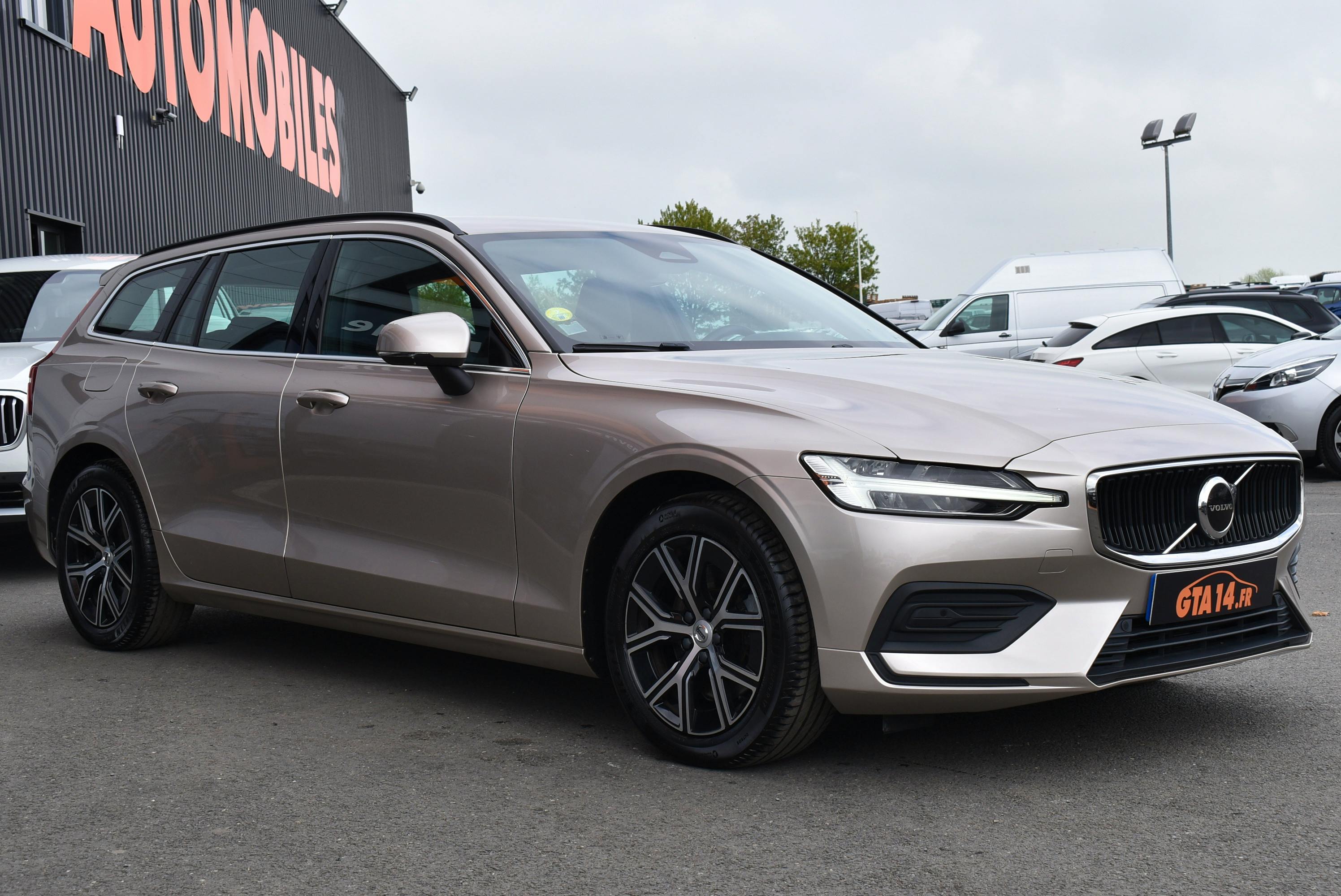 Volvo V60  B4 197CH START GEARTRONIC 8 occasion - Photo 20