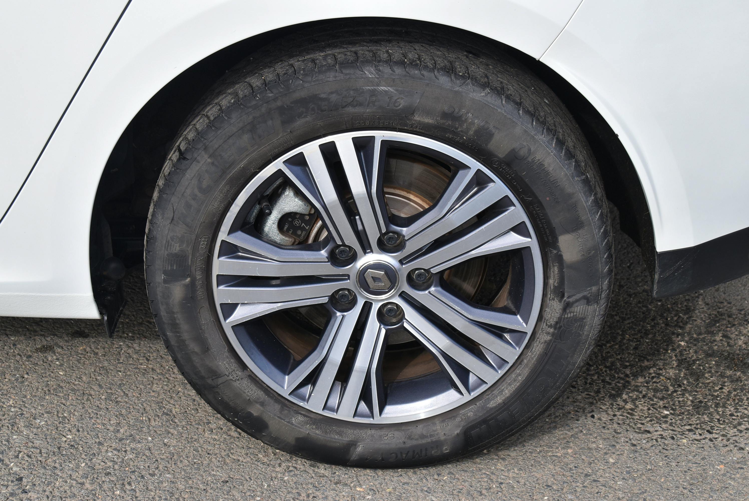 Renault Mégane  1.6 E-TECH PLUG-IN 160CH INTENS -21N occasion - Photo 35