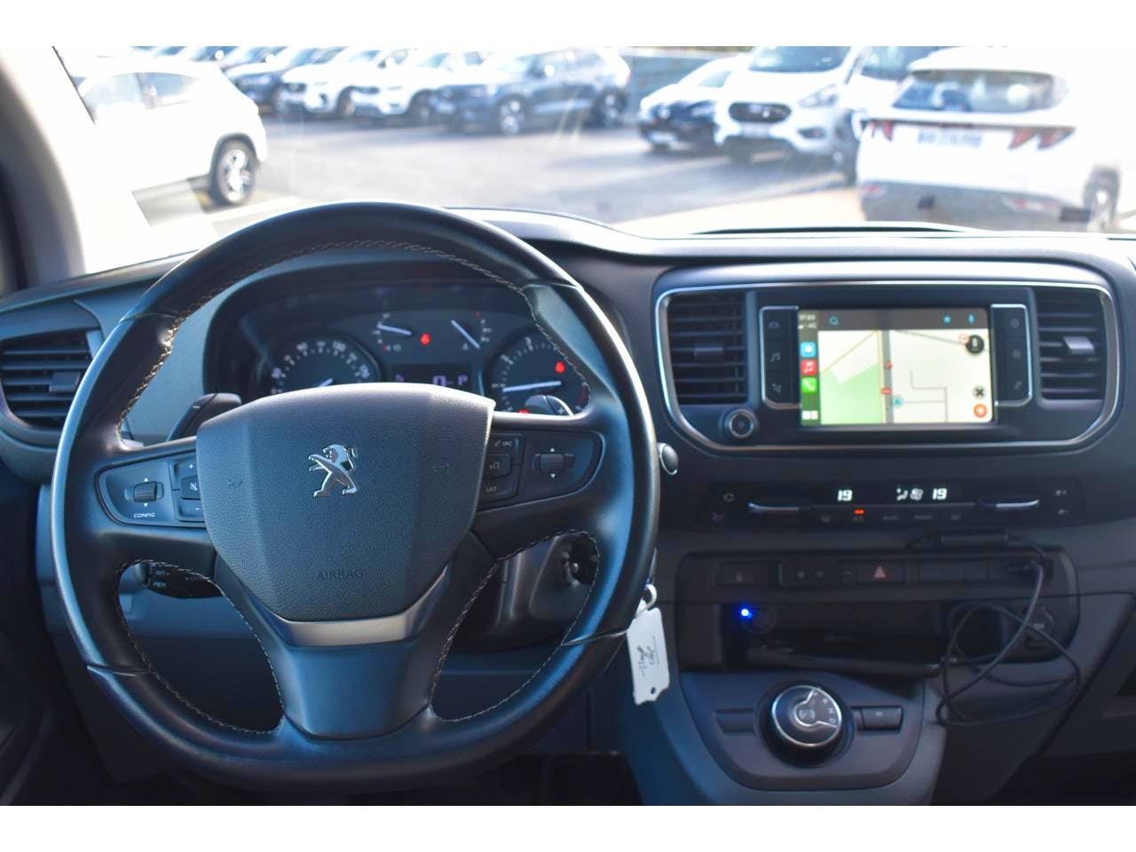 Peugeot Expert  STANDARD 2.0 BLUEHDI 180CH S&S CABINE APPROFONDIE FIXE PREMIUM EAT8 occasion - Photo 7