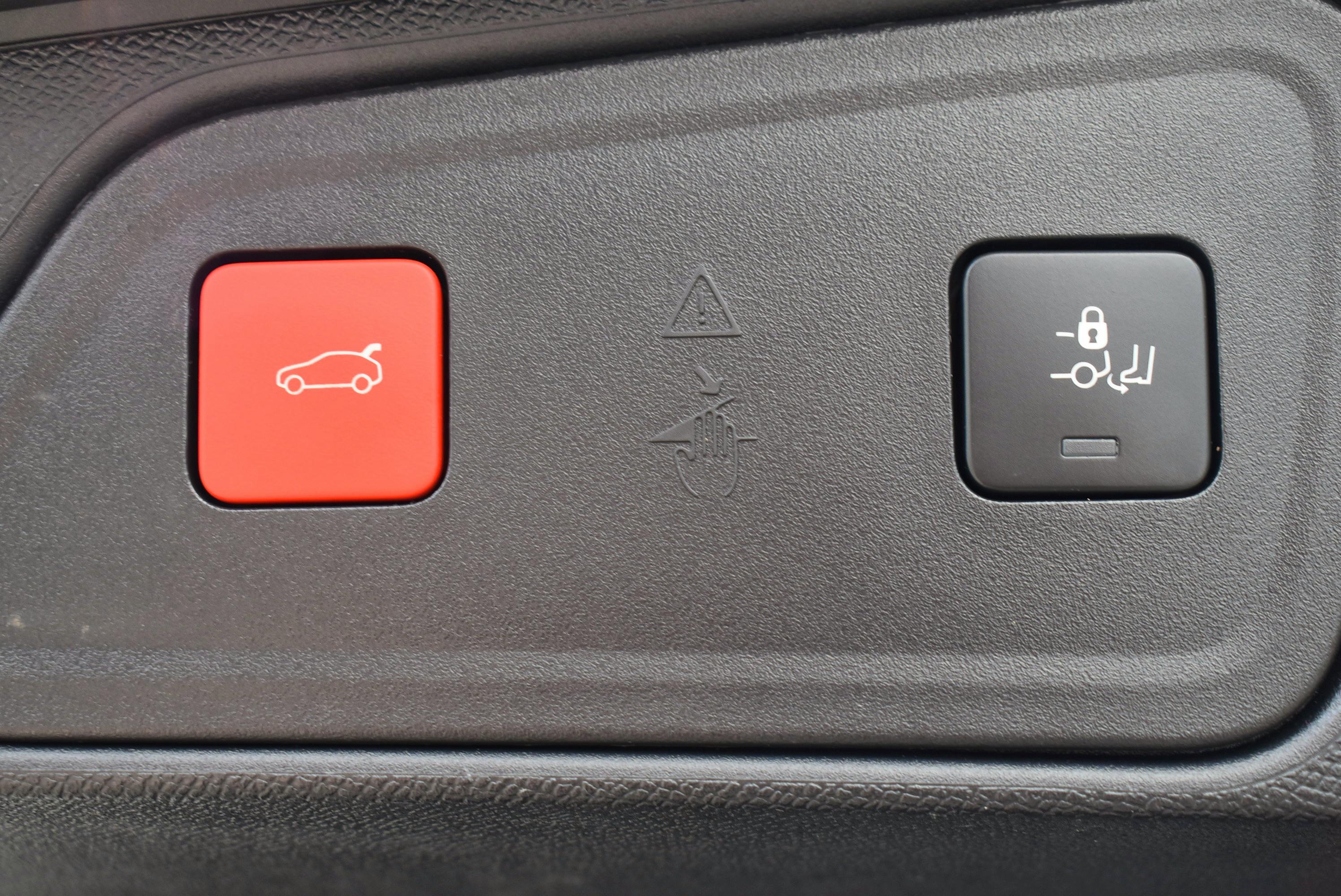 Peugeot 3008  HYBRID 136CH ALLURE PACK E-DCS6 occasion - Photo 10