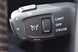 Peugeot 3008  HYBRID 136CH ALLURE PACK E-DCS6 occasion - Photo 27