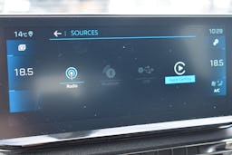 Peugeot 3008  HYBRID 136CH ALLURE PACK E-DCS6 occasion - Photo 28