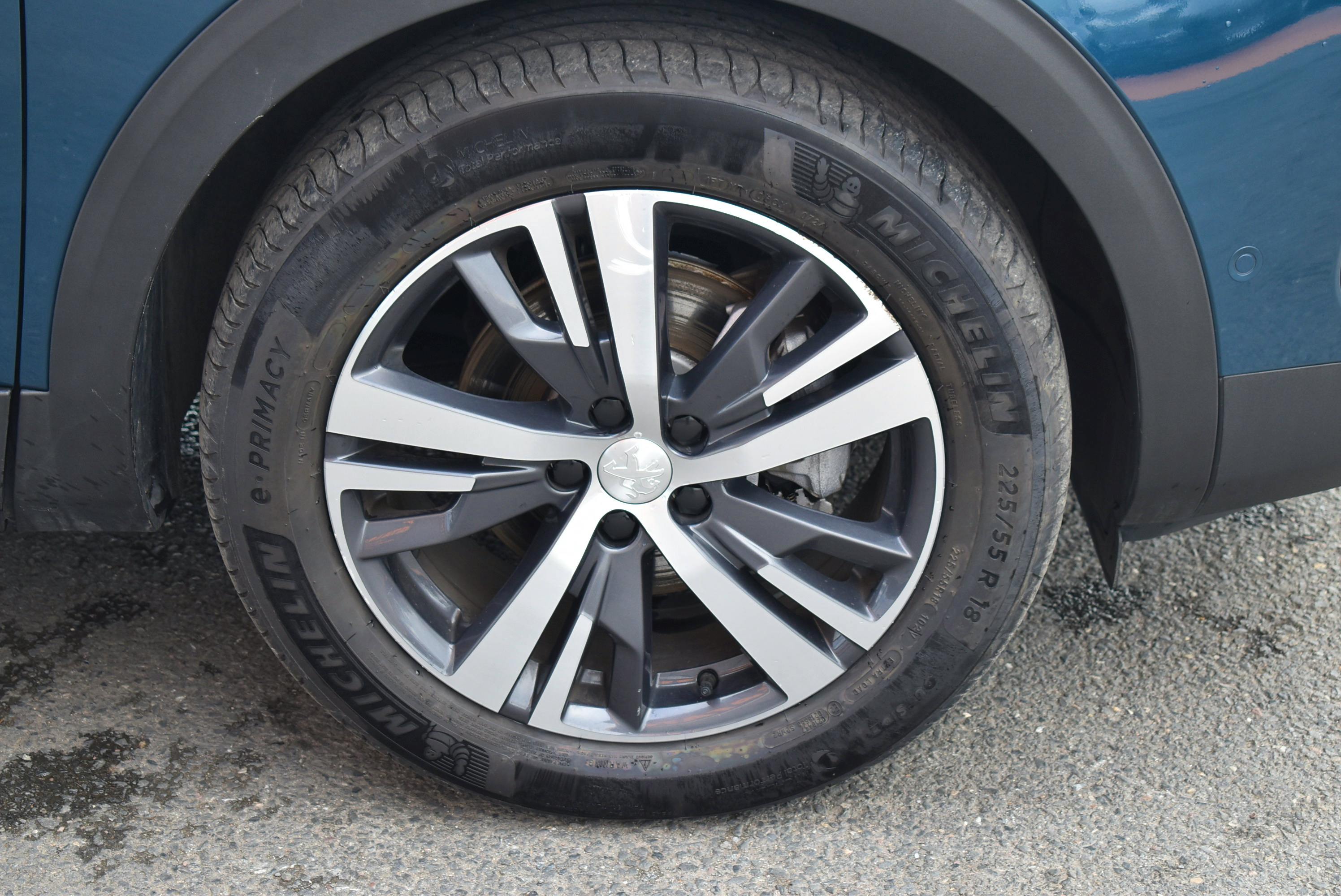 Peugeot 3008  HYBRID 136CH ALLURE PACK E-DCS6 occasion - Photo 40