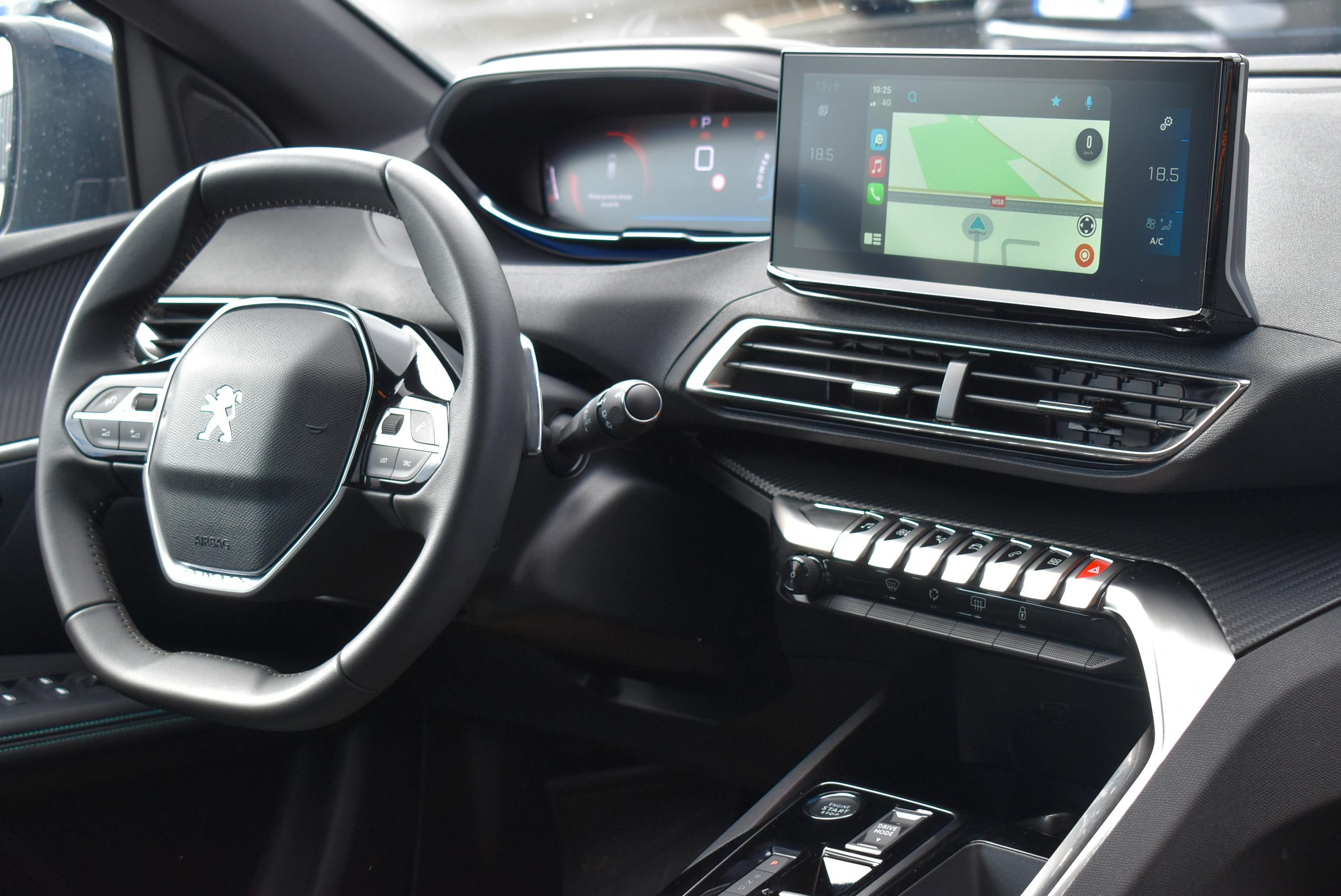 Peugeot 3008  HYBRID 136CH ALLURE PACK E-DCS6 occasion - Photo 6