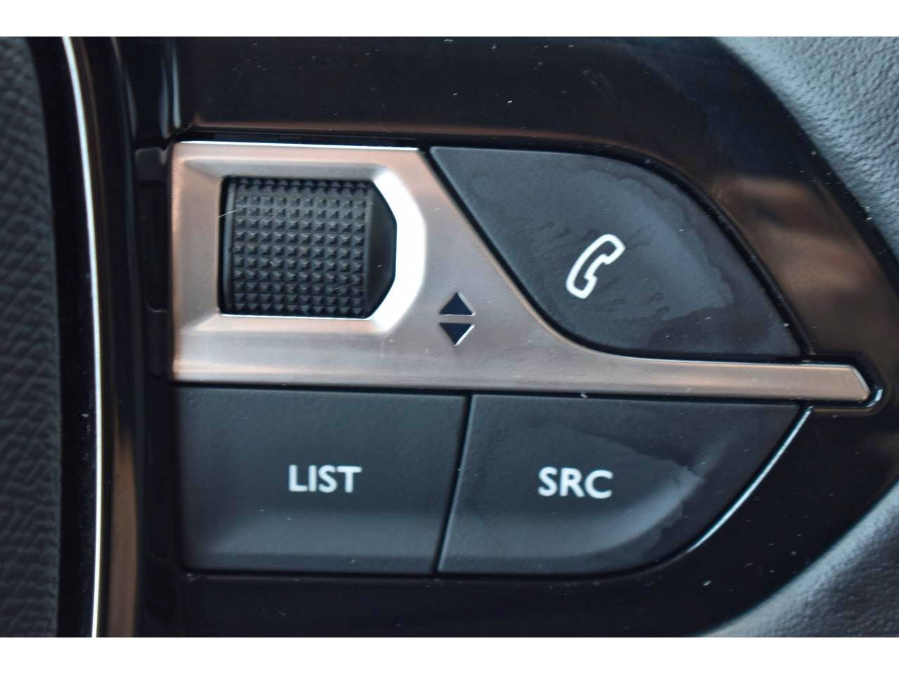 Peugeot 208  Hybrid 100 e-DCS6 Allure occasion - Photo 22